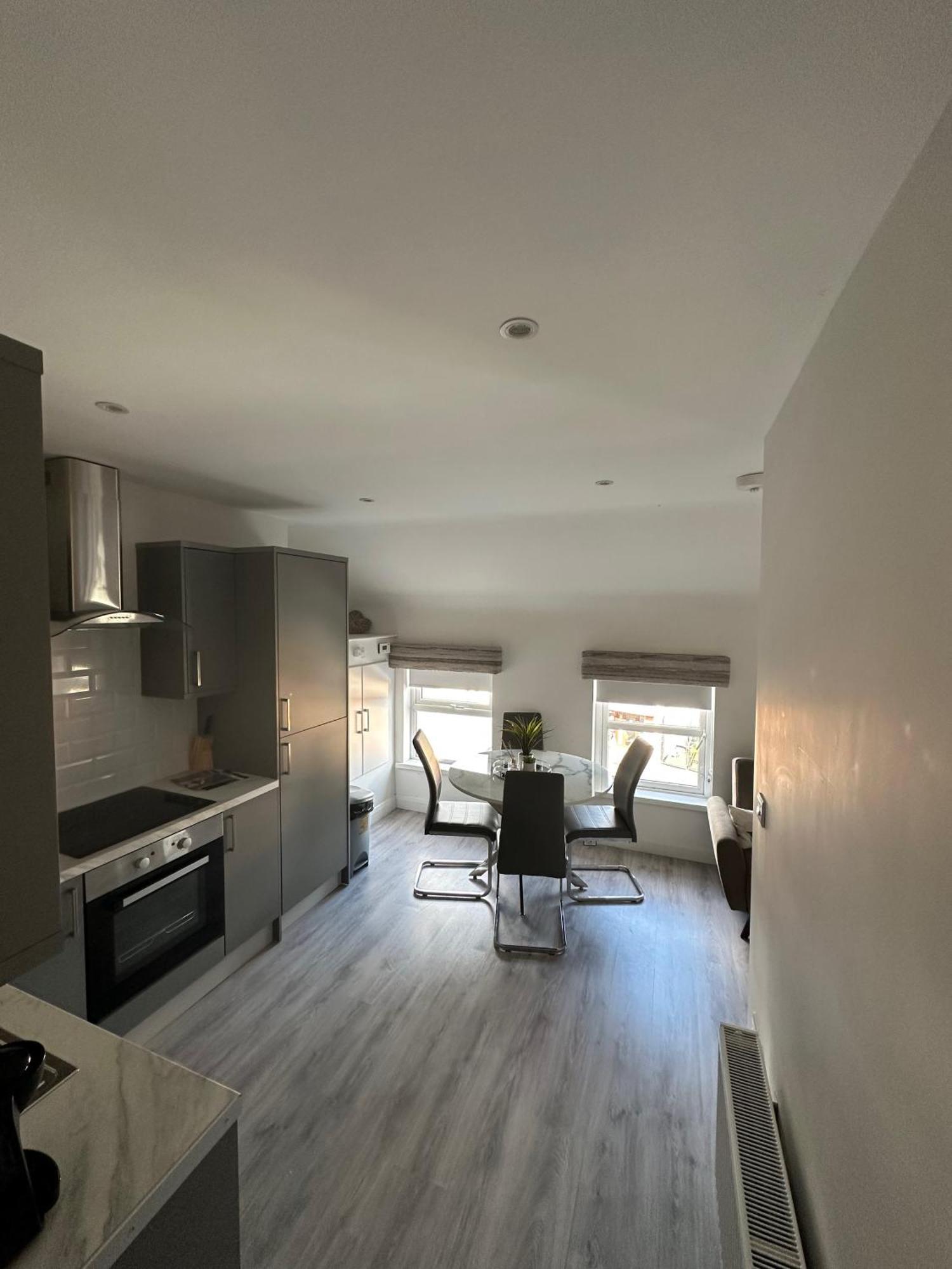 Westland Suites - Stylish, Modern, Elegant, Central Apartments A Londonderry Exteriör bild